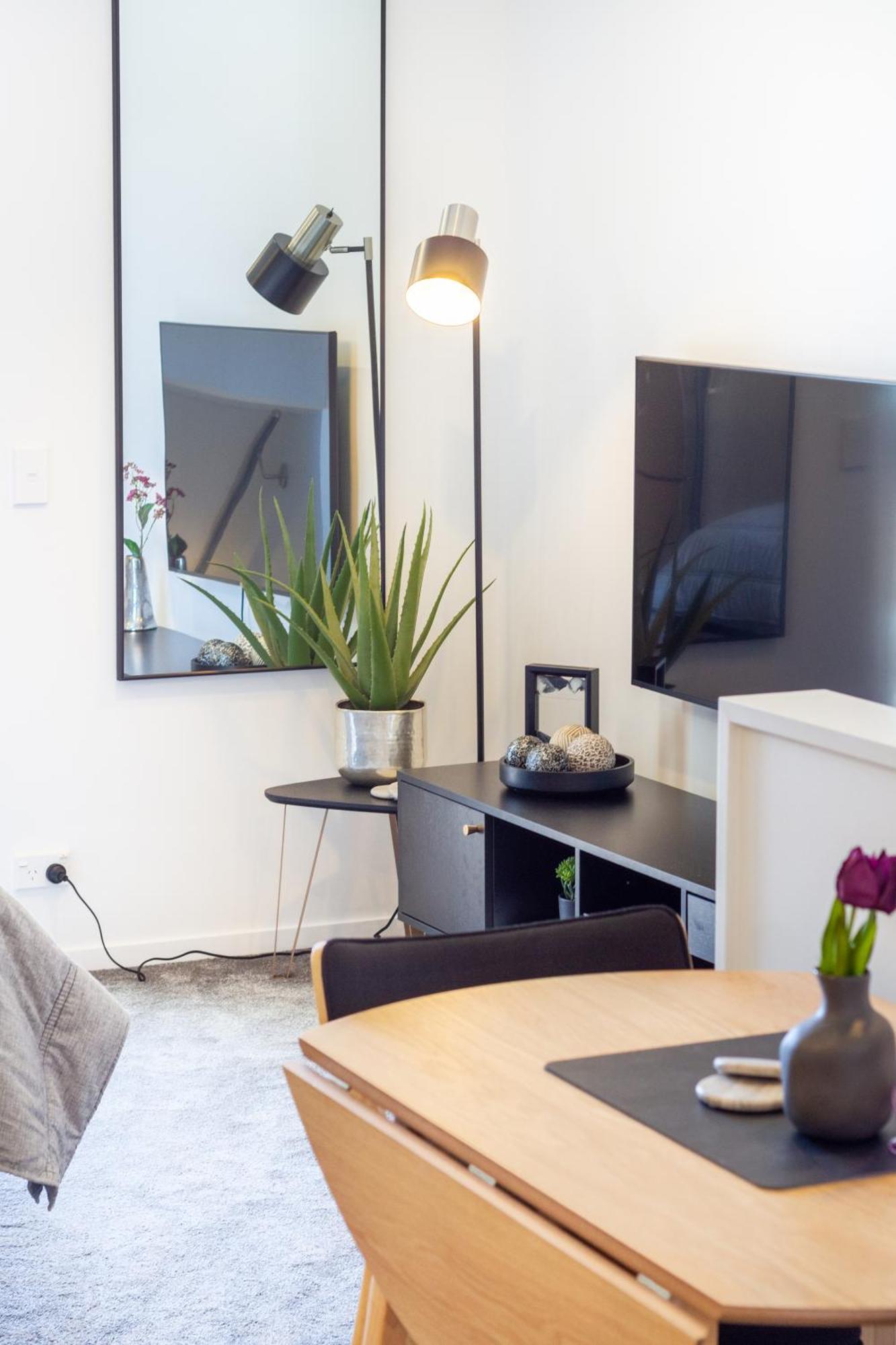 Central City Charm: Pet-Friendly Studio Christchurch Buitenkant foto