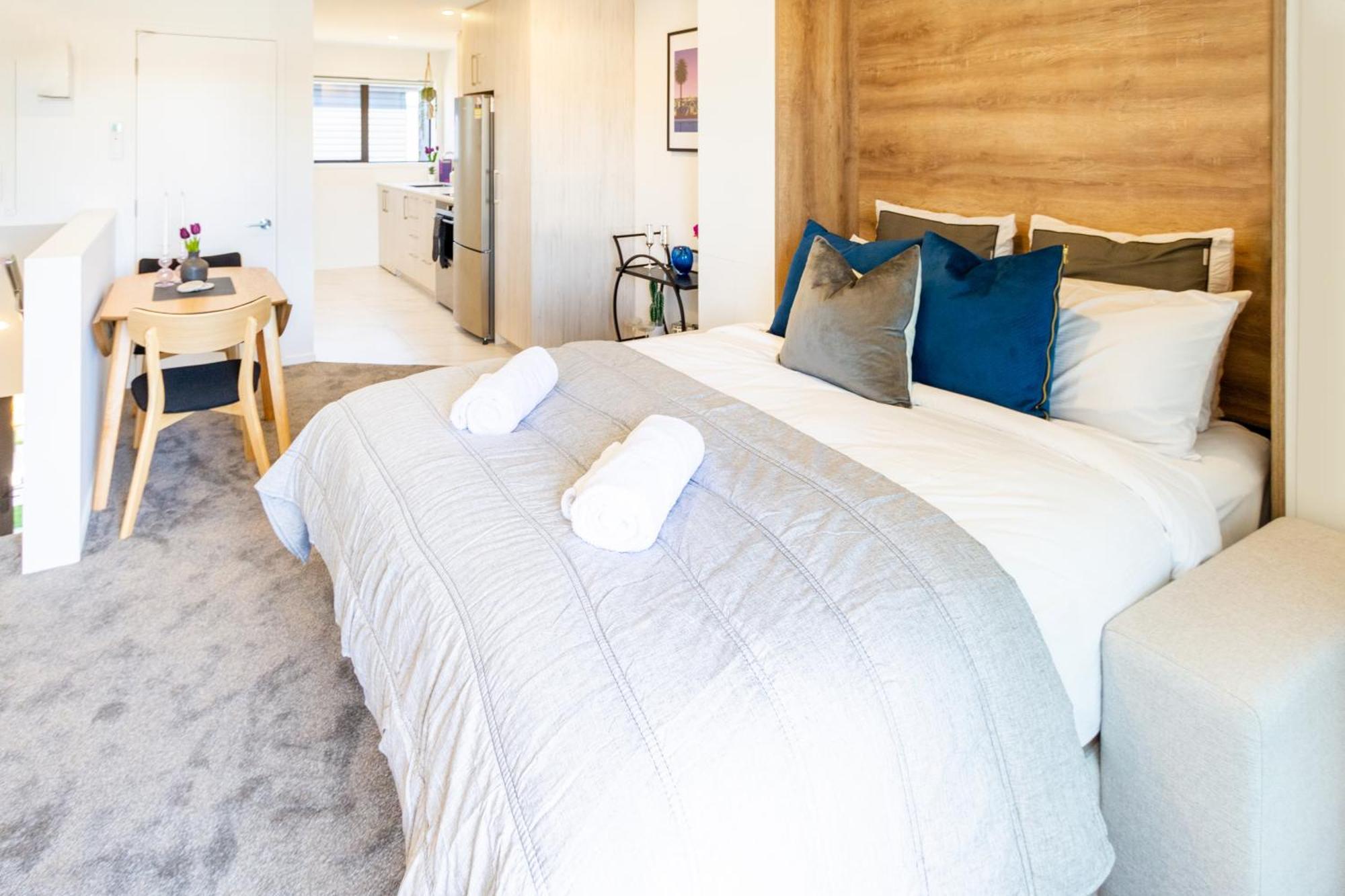 Central City Charm: Pet-Friendly Studio Christchurch Buitenkant foto
